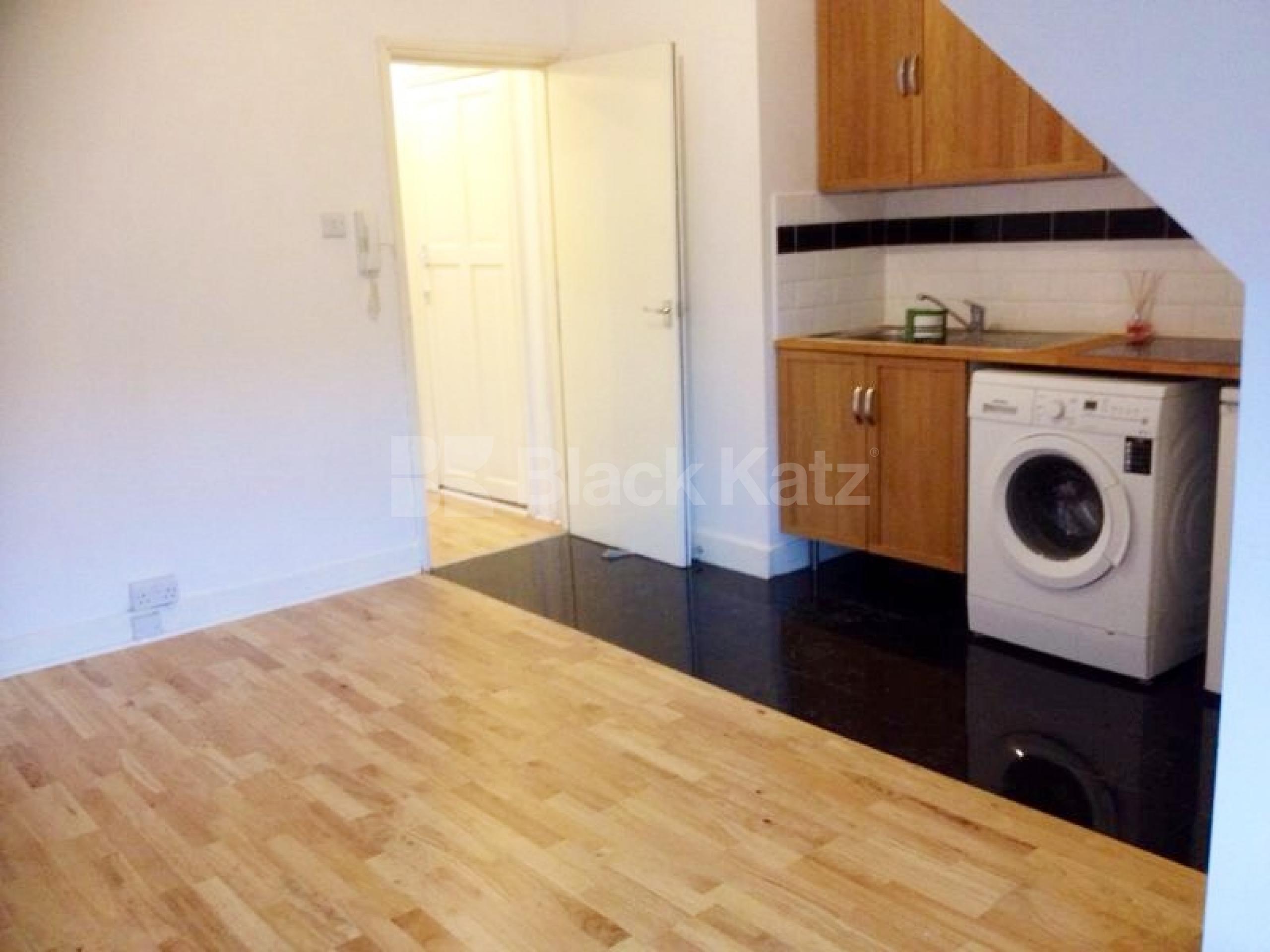 			NEW INSTRUCTION ( Includes Gas, Electricity, Water and broadband)., 1 Bedroom, 1 bath, 1 reception Apartment			 Baldry Gardens, Streatham Common SW16